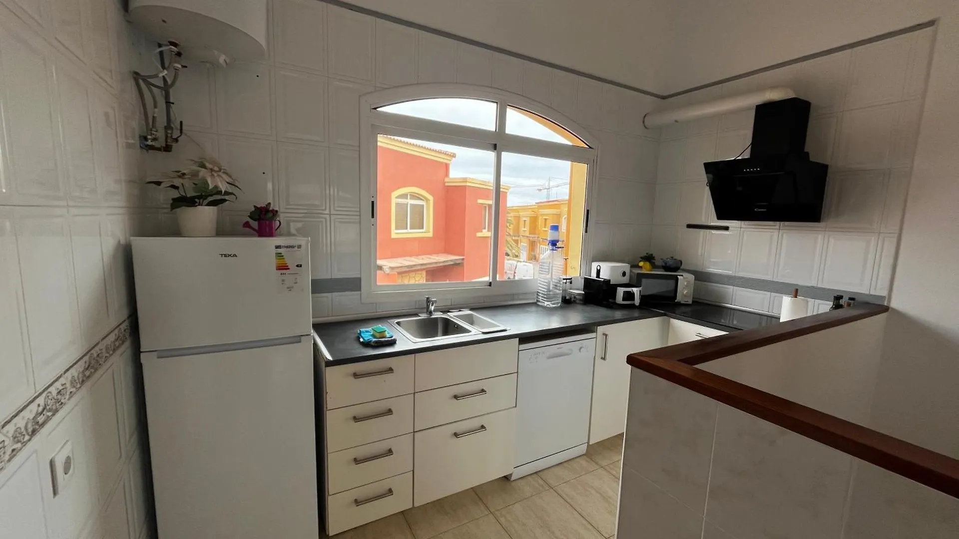 Modern And Spacious 3 Bedroom House In Corralejo